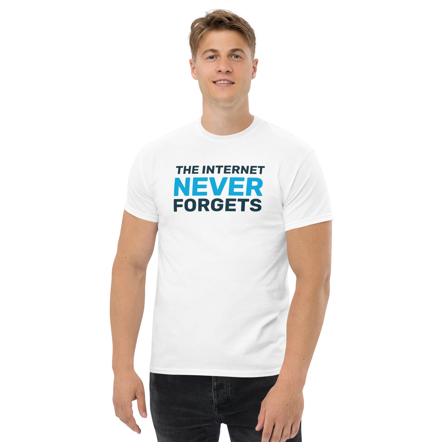 The Internet Never Forgets - Men's Classic Tee
